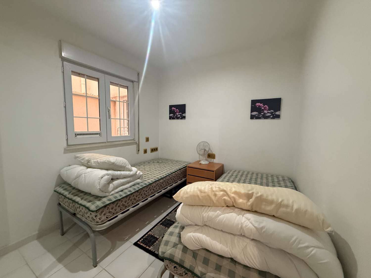 Piso de 2 habitaciones en Torrevieja en venta - 145.000 € (Ref: 9949209)