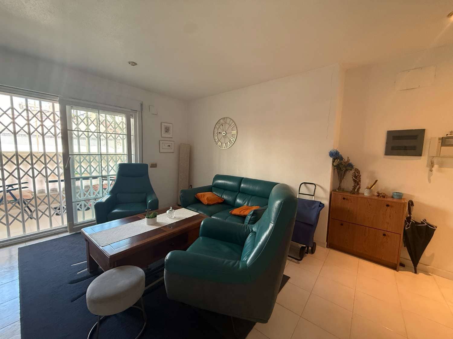 Piso de 2 habitaciones en Torrevieja en venta - 145.000 € (Ref: 9949209)