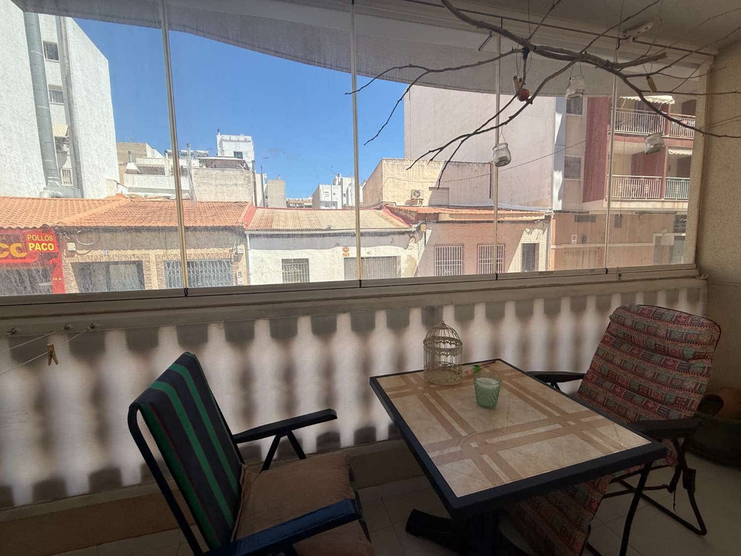 Piso de 2 habitaciones en Torrevieja en venta - 145.000 € (Ref: 9949209)