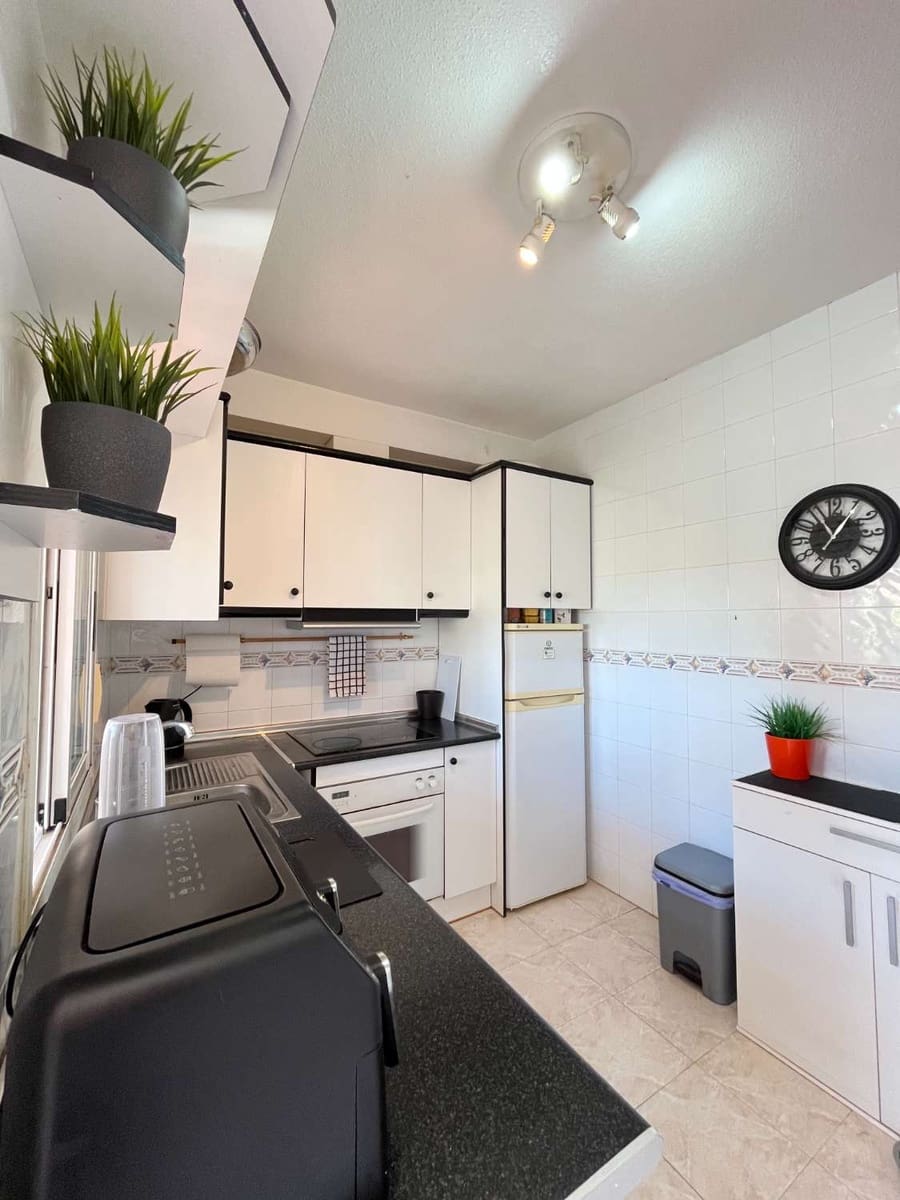 2 Zimmer Reihenhaus zu verkaufen in Orihuela mit Pool - 179.900 € (Ref: 9951059)