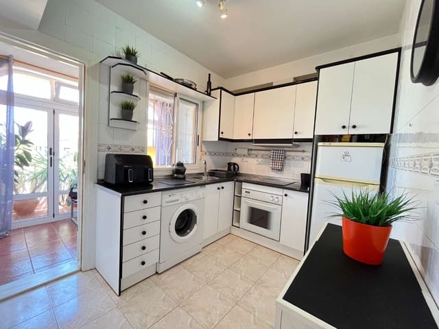 2 Zimmer Reihenhaus zu verkaufen in Orihuela mit Pool - 179.900 € (Ref: 9951059)