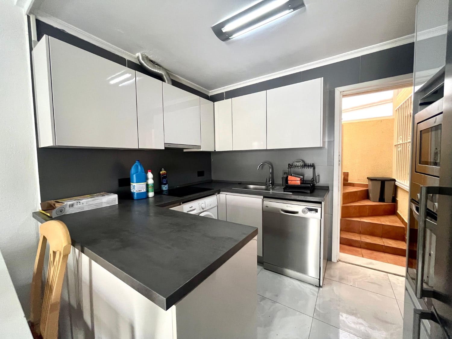 3 bedroom Flat for sale in Orihuela with pool - € 155,000 (Ref: 9953752)