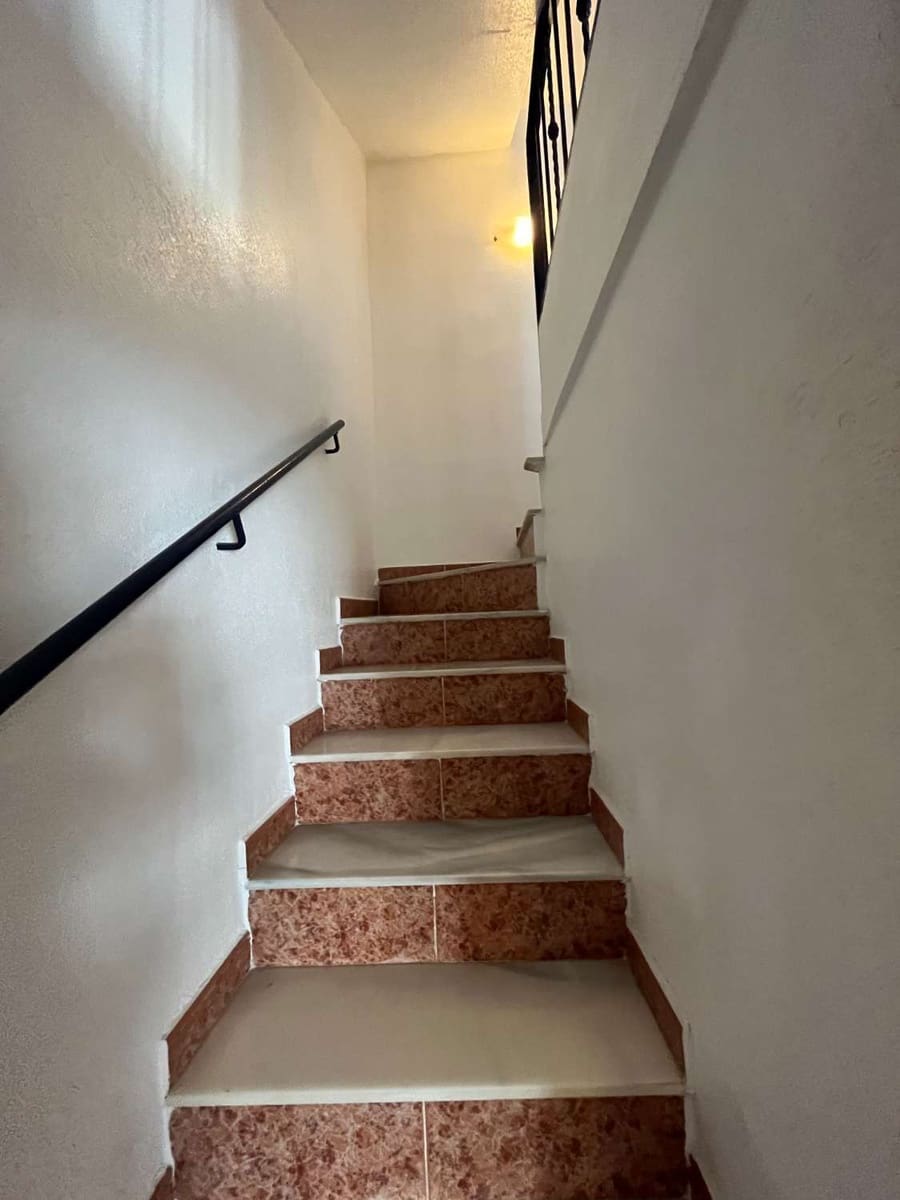 3 bedroom Flat for sale in Orihuela with pool - € 239,000 (Ref: 9956810)
