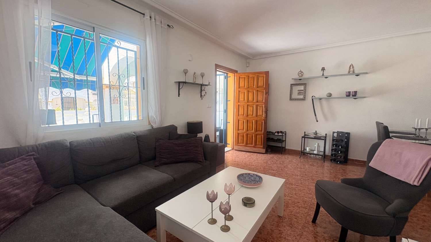 3 bedroom Flat for sale in Orihuela with pool - € 239,000 (Ref: 9956810)