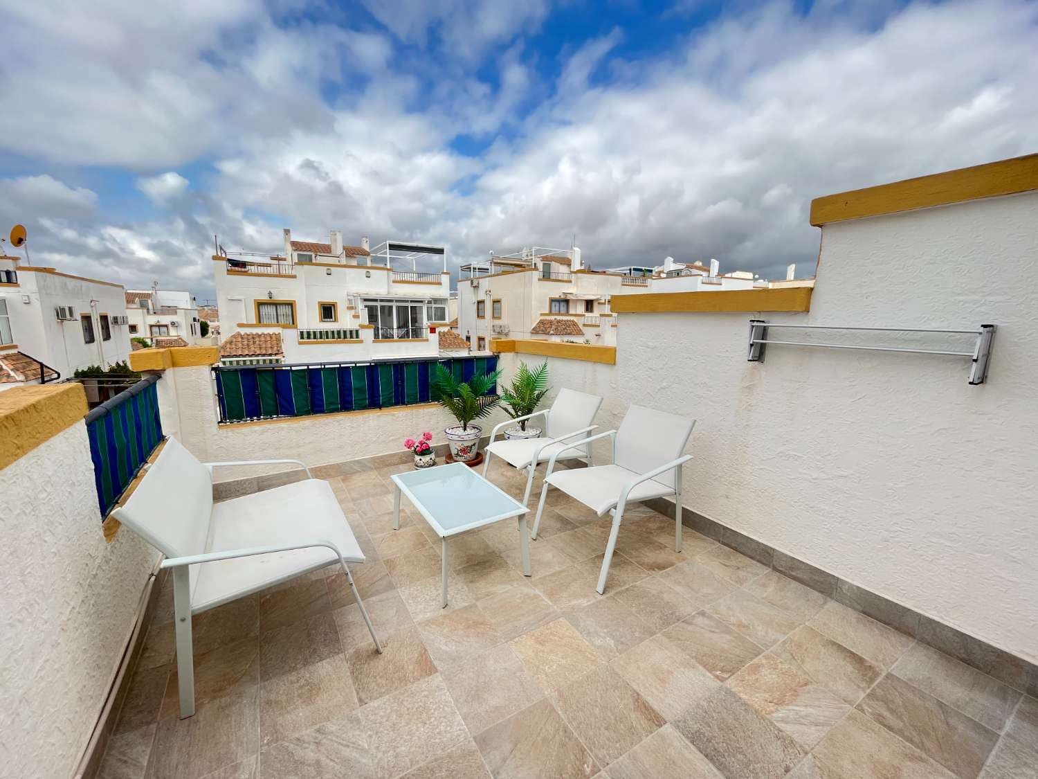 3 bedroom Flat for sale in Orihuela with pool - € 239,000 (Ref: 9956810)