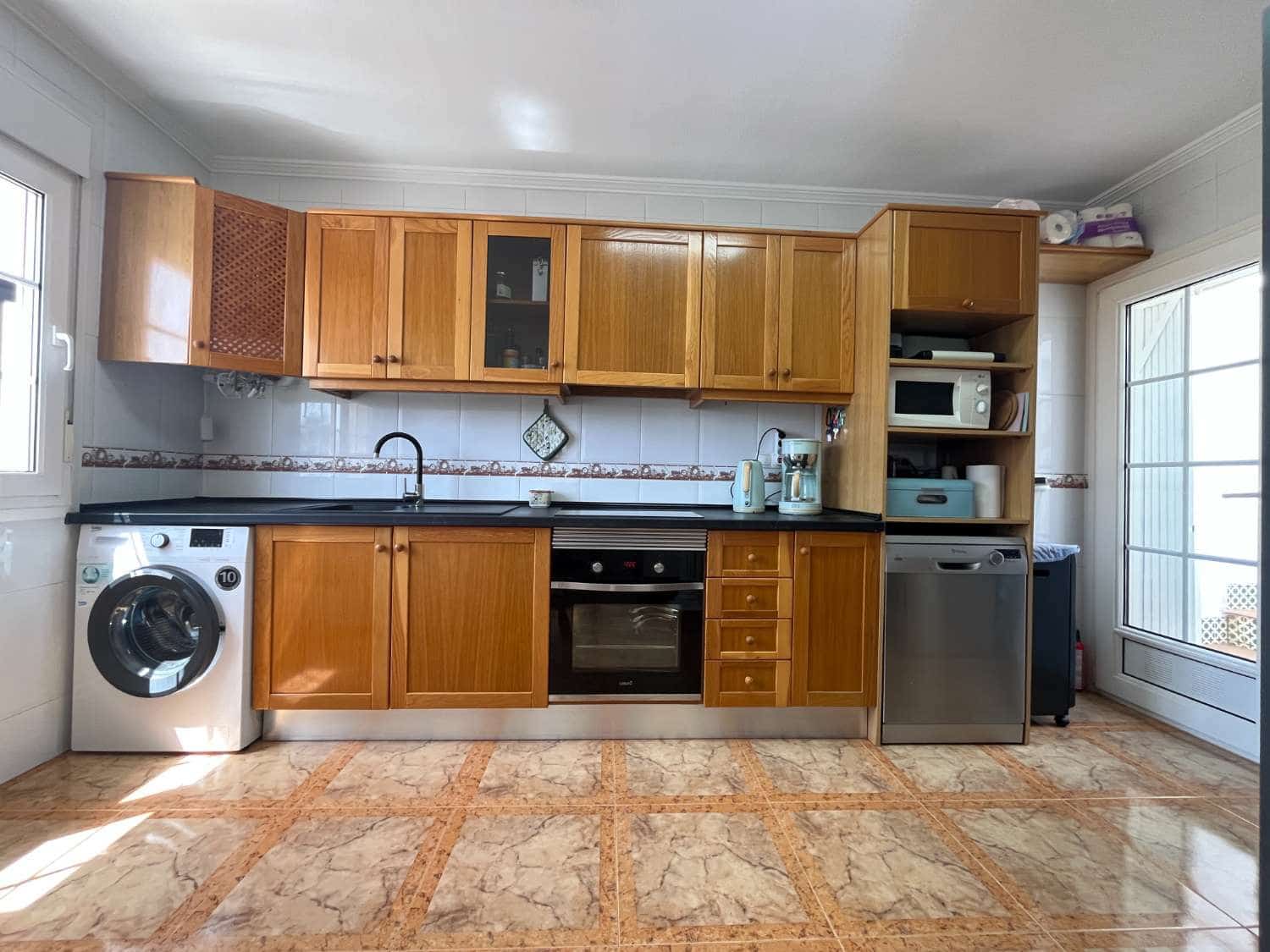 2 chambre Appartement à vendre à Orihuela avec piscine garage - 199 000 € (Ref: 9959215)