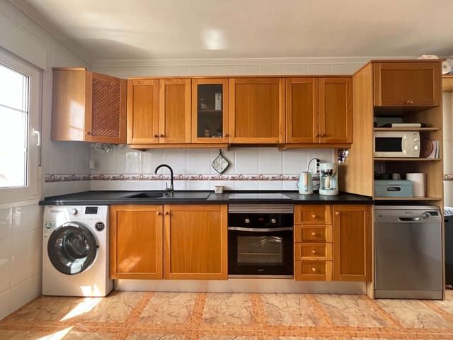 2 soveværelse Lejlighed til salg i Orihuela med swimmingpool garage - € 195.000 (Ref: 9959215)