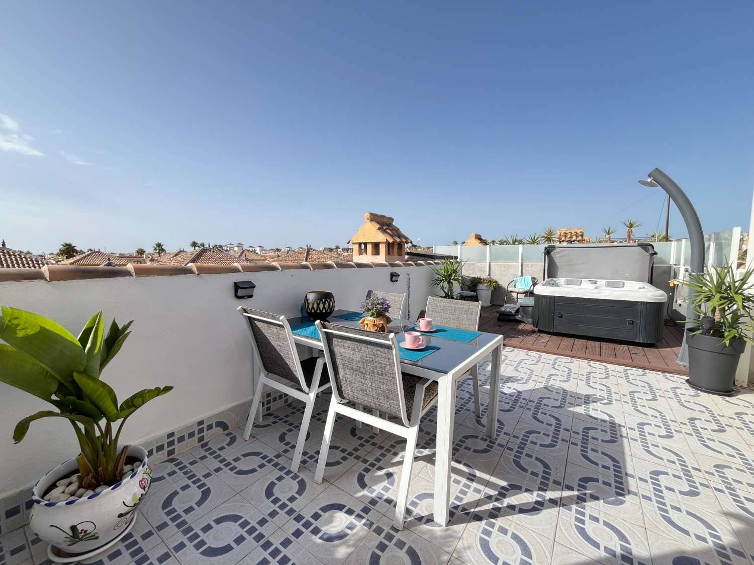 2 slaapkamer Appartement te koop in Orihuela met zwembad garage - € 195.000 (Ref: 9959215)