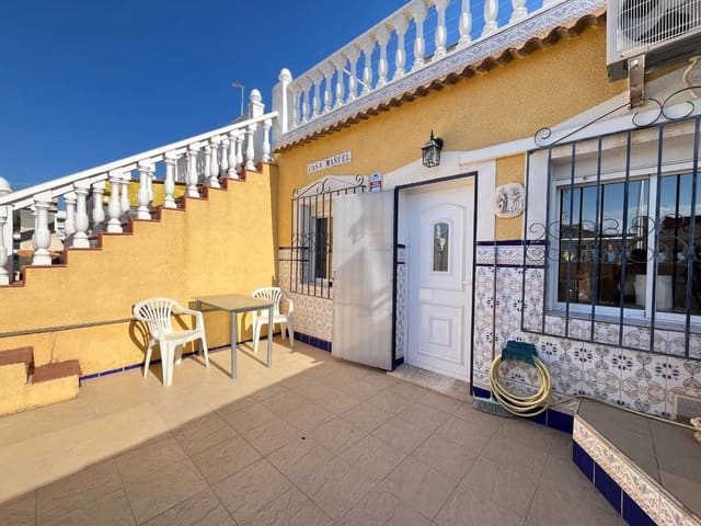 2 makuuhuone Bungalow myytävänä paikassa Torrevieja - 147 000 € (Ref: 9959216)
