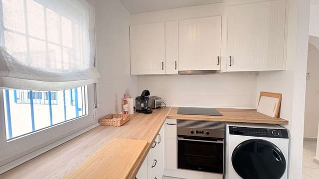 2 camera da letto Appartamento sulla Spiaggia in vendita in Orihuela con piscina - 169.000 € (Rif: 9962051)