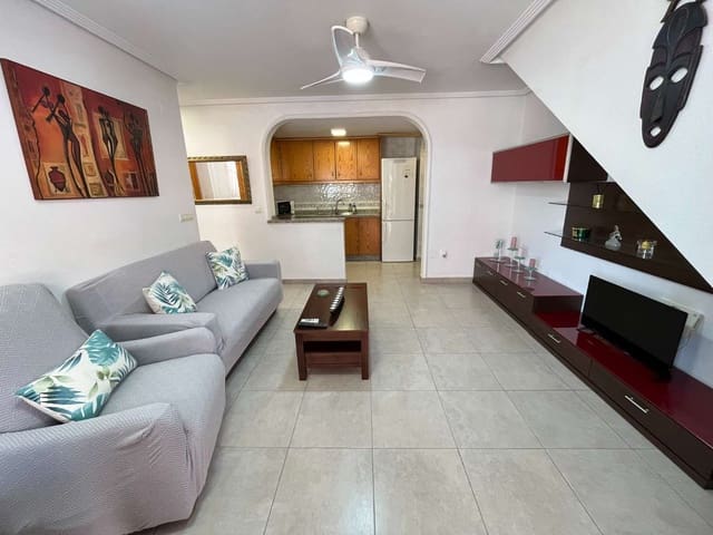 2 soveværelse Strandlejlighed til salg i Playa Flamenca, Orihuela med swimmingpool - € 165.000 (Ref: 9969235)