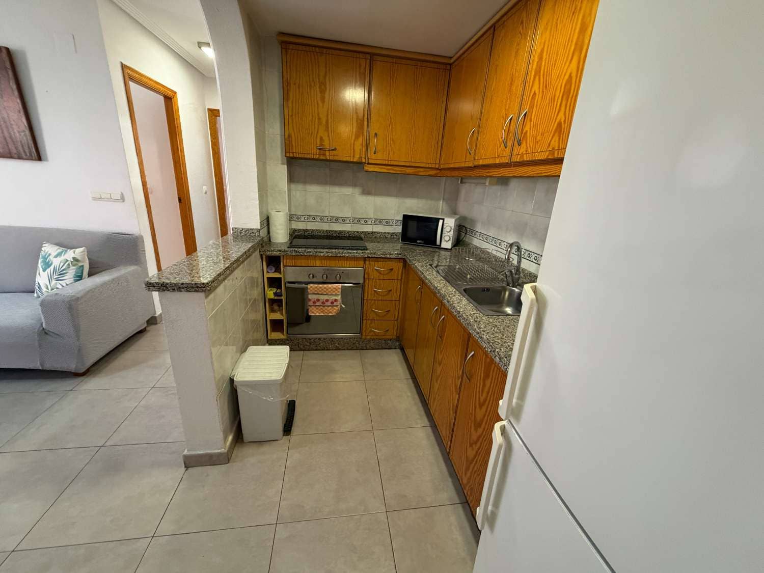 2 soveværelse Strandlejlighed til salg i Playa Flamenca med swimmingpool - € 165.000 (Ref: 9969235)