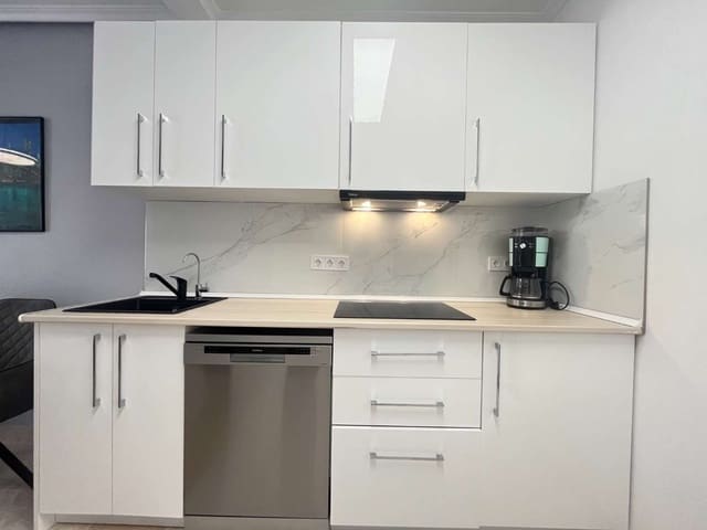 Pareado de 2 habitaciones en Orihuela en venta con piscina - 169.000 € (Ref: 9974695)