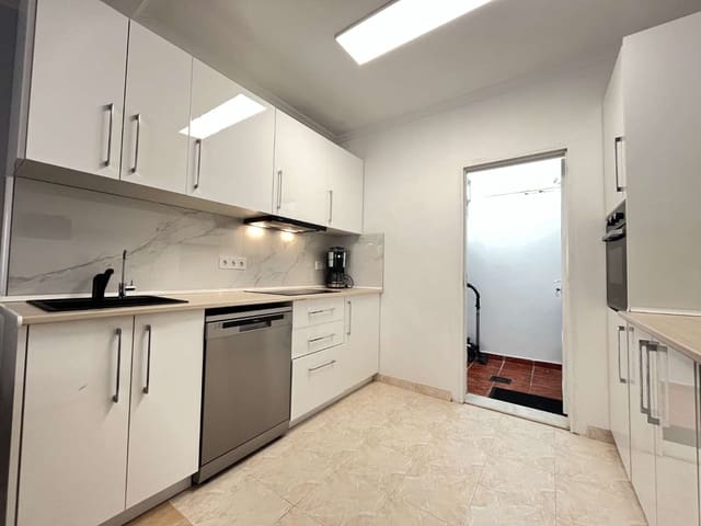 Pareado de 2 habitaciones en Orihuela en venta con piscina - 169.000 € (Ref: 9974695)