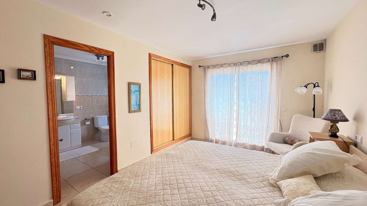 2 slaapkamer Bungalow te koop in Orihuela - € 165.000 (Ref: 9976813)