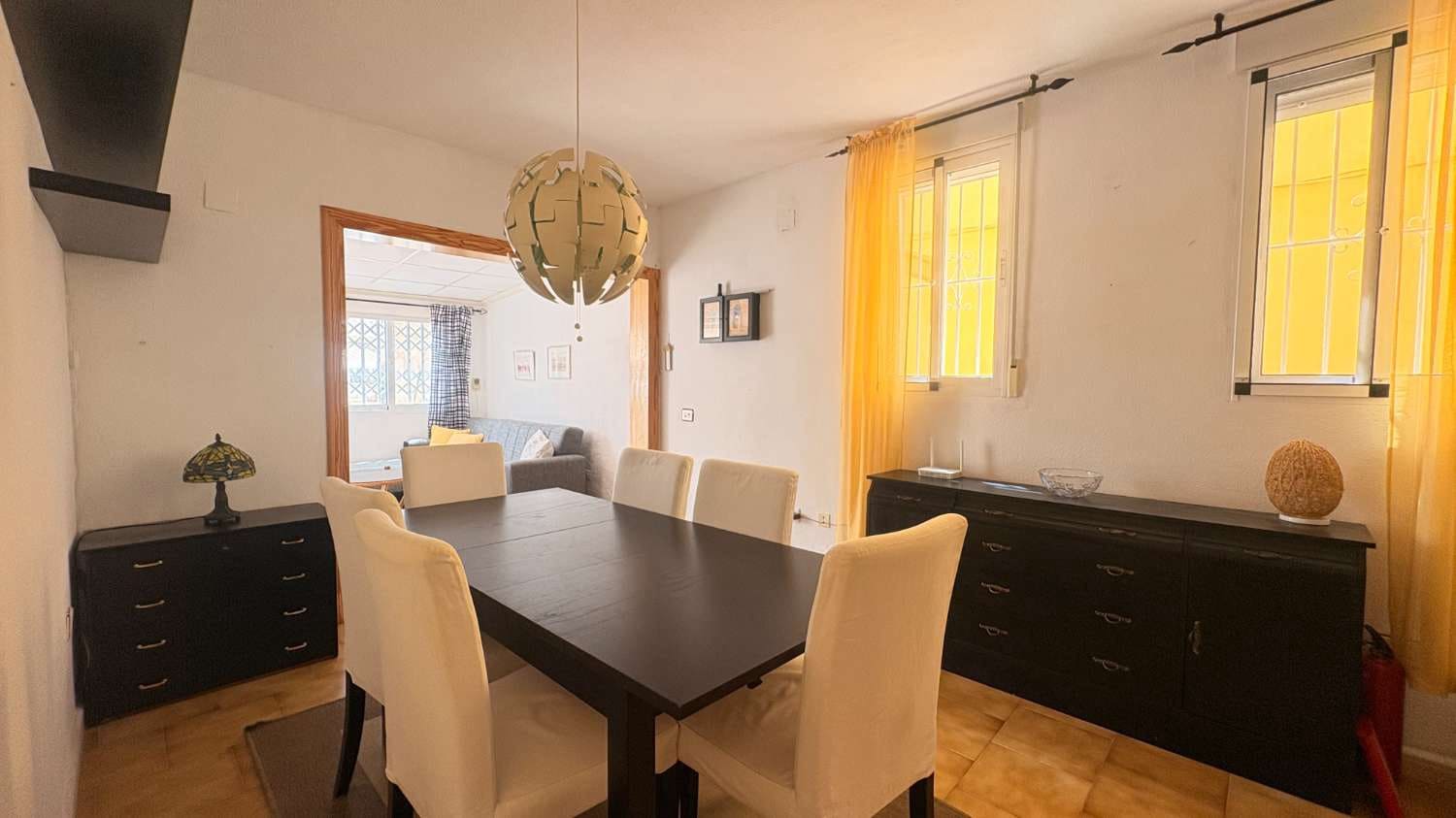 2 slaapkamer Bungalow te koop in Orihuela - € 165.000 (Ref: 9976813)