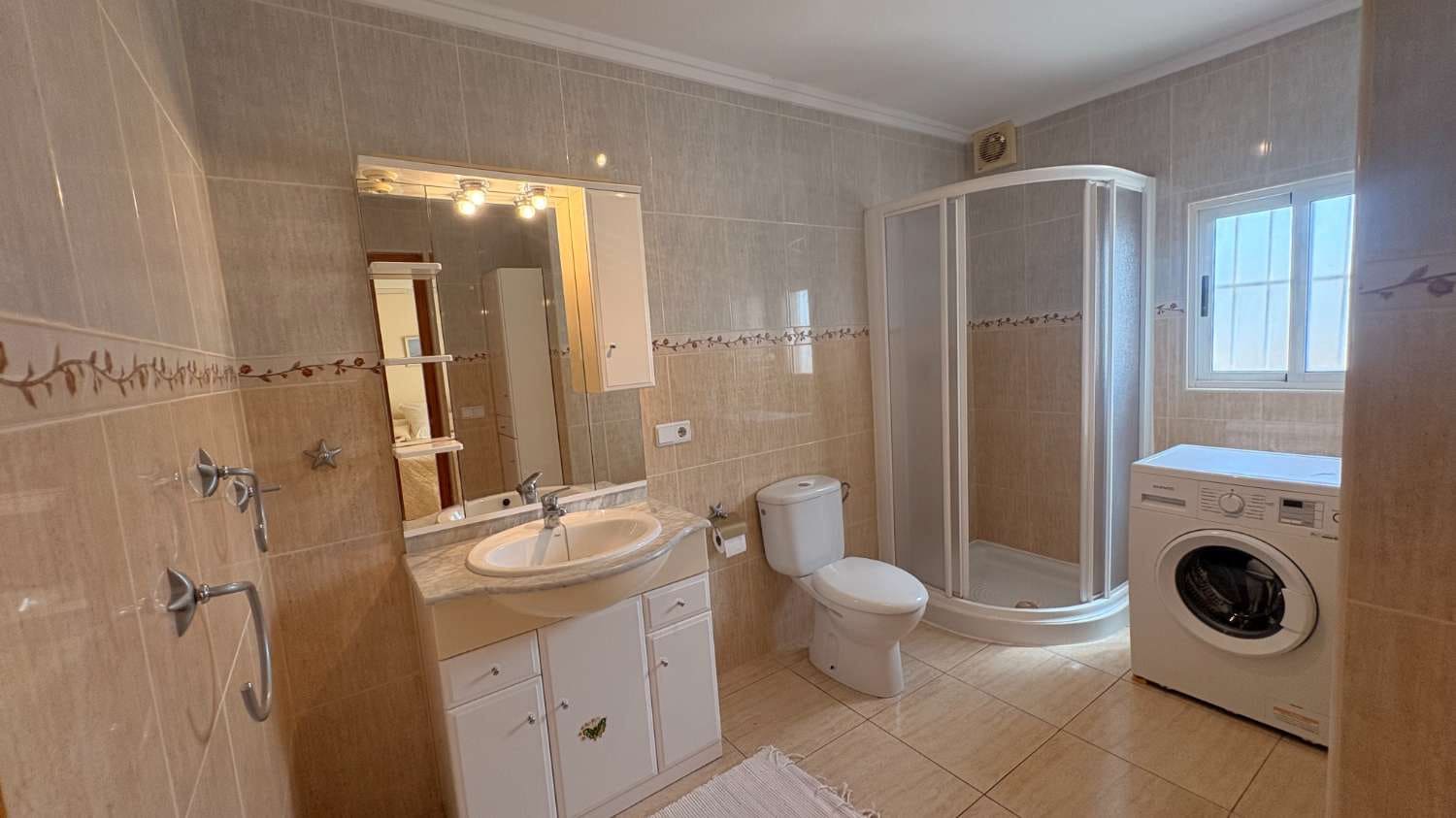 2 slaapkamer Bungalow te koop in Orihuela - € 165.000 (Ref: 9976813)