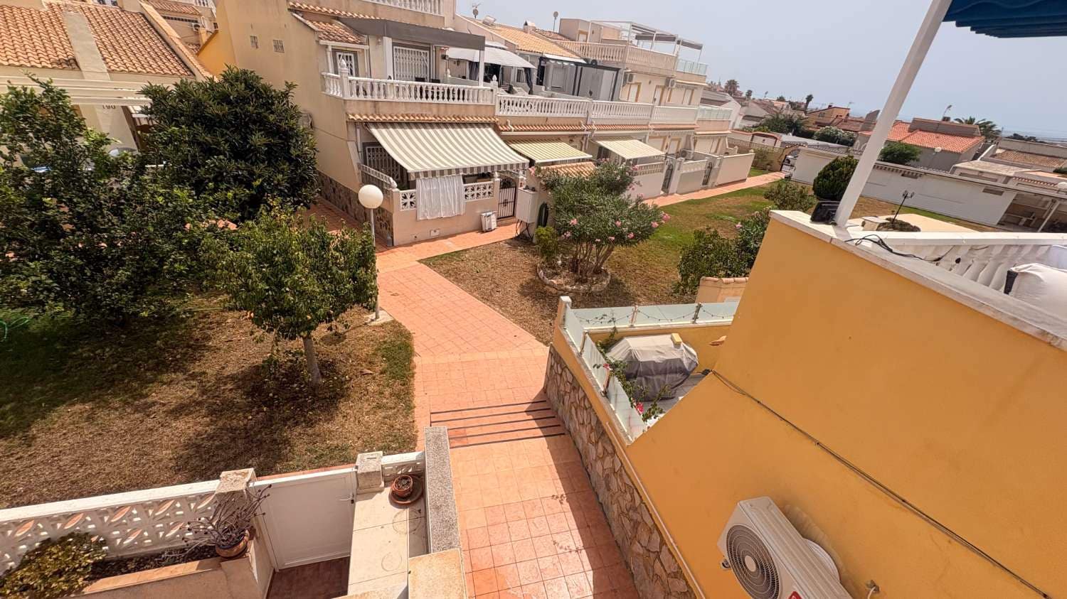 2 slaapkamer Bungalow te koop in Orihuela - € 165.000 (Ref: 9976813)