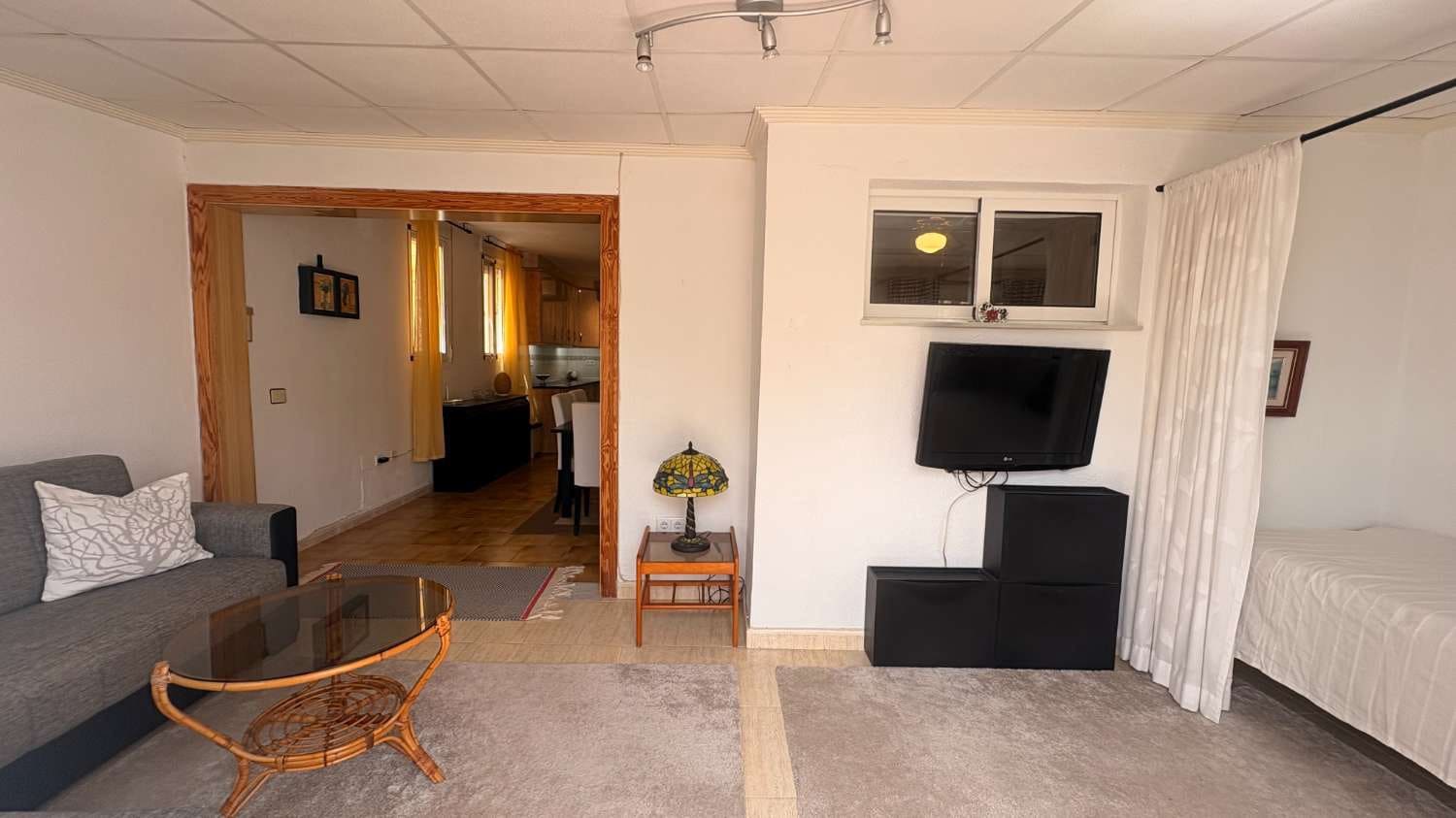 2 slaapkamer Bungalow te koop in Orihuela - € 165.000 (Ref: 9976813)