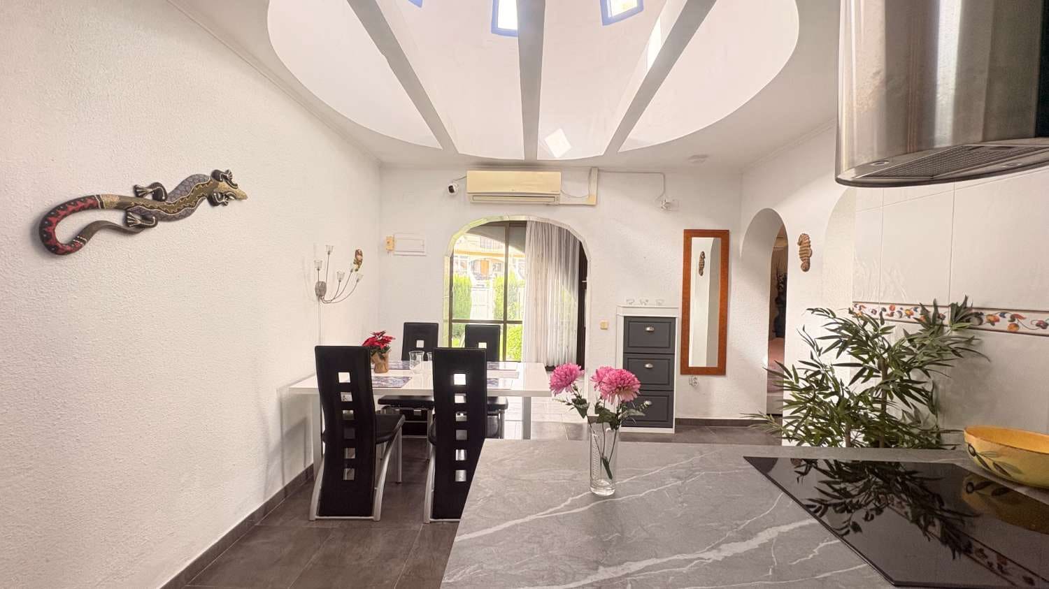 3 slaapkamer Bungalow te koop in Orihuela - € 172.000 (Ref: 9976814)