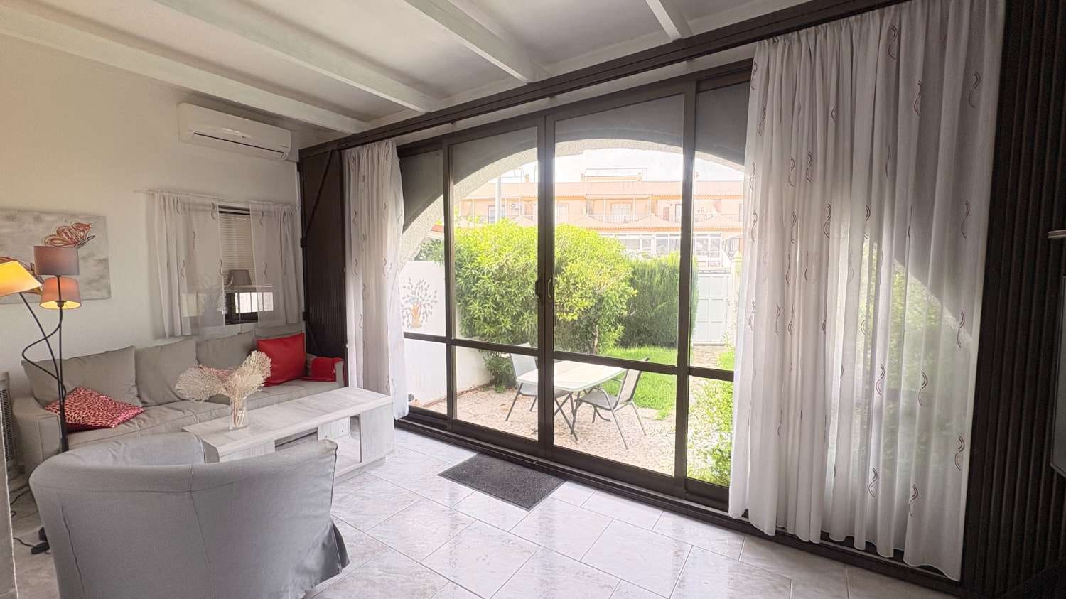 3 slaapkamer Bungalow te koop in Orihuela - € 172.000 (Ref: 9976814)