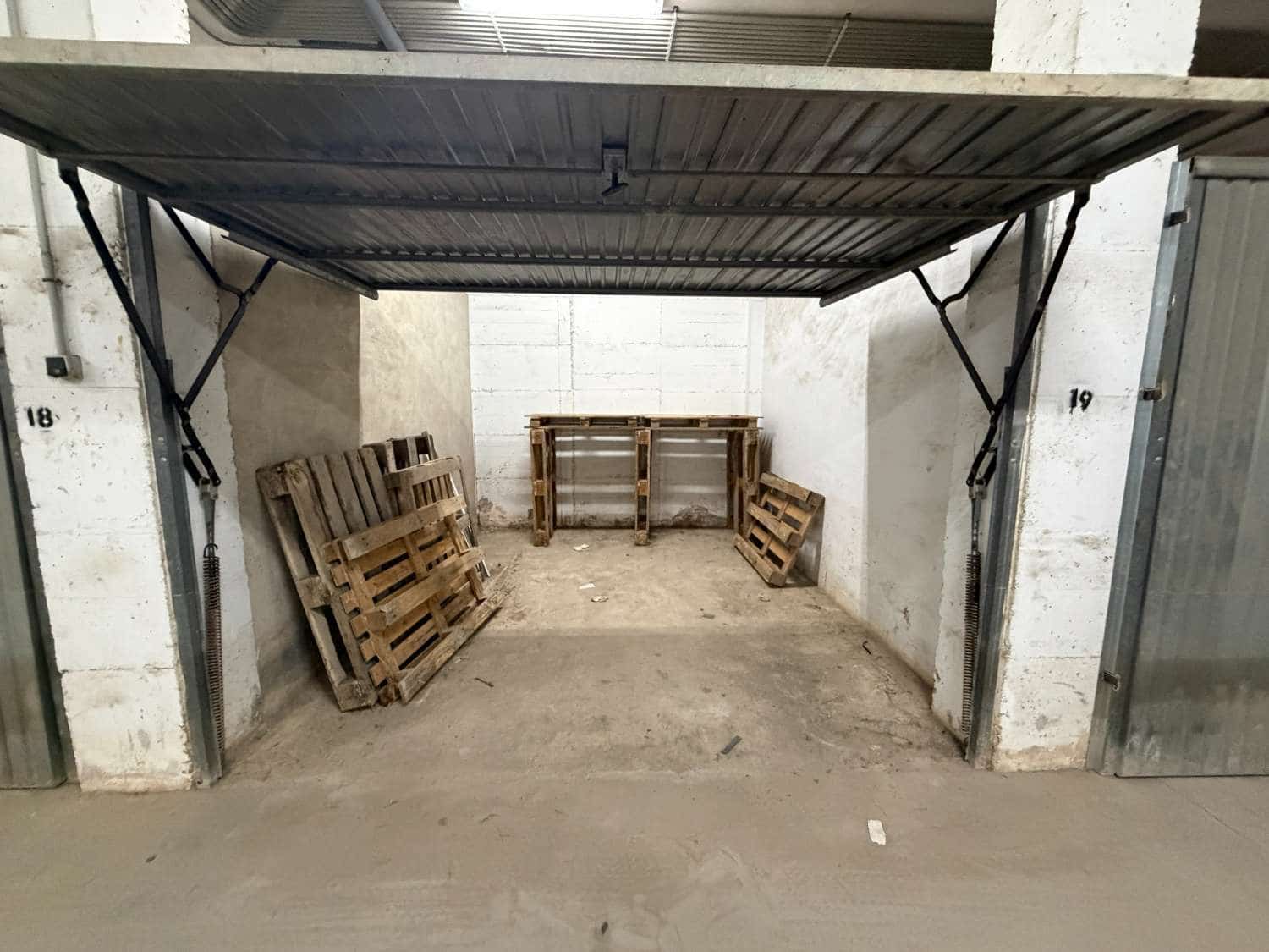 Garage zu verkaufen in Orihuela - 12.000 € (Ref: 9984421)