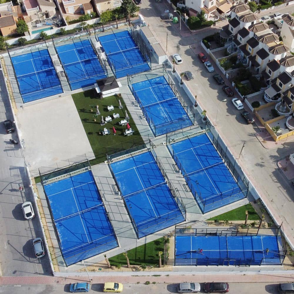 Bungalow de 2 habitaciones en Orihuela en venta con piscina - 214.000 € (Ref: 9984422)