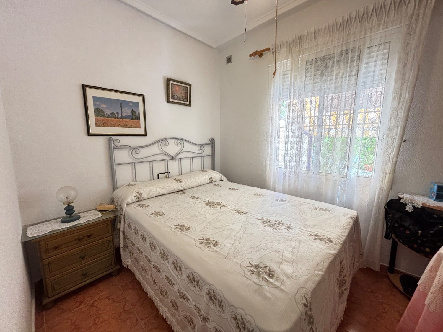 Bungalow de 2 habitaciones en Orihuela en venta con piscina - 214.000 € (Ref: 9984422)