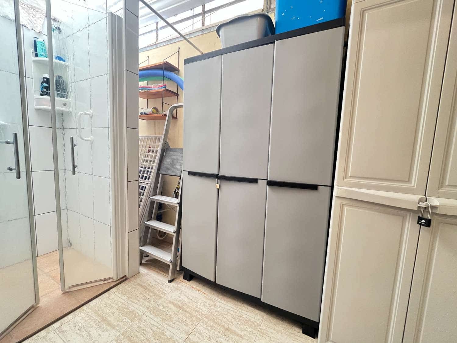 2 sypialnia Apartament przy plaży na sprzedaż w Orihuela z basenem - 155 000 € (Ref: 9993847)