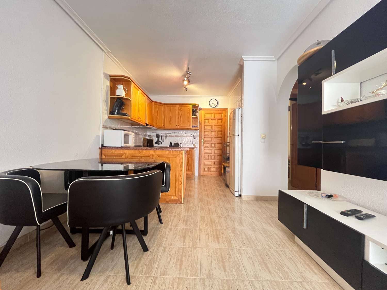 2 sypialnia Apartament przy plaży na sprzedaż w Orihuela z basenem - 155 000 € (Ref: 9993847)