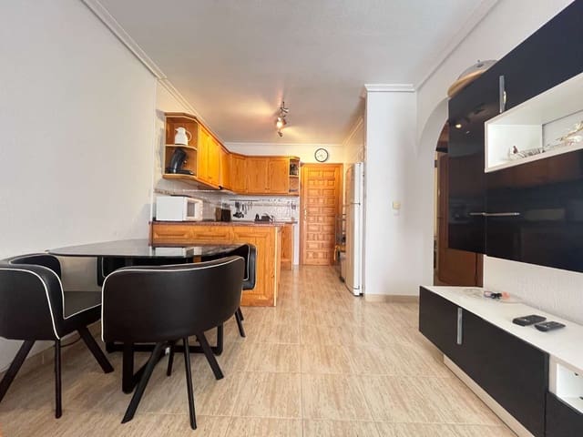 2 sypialnia Apartament przy plaży na sprzedaż w Orihuela z basenem - 155 000 € (Ref: 9993847)