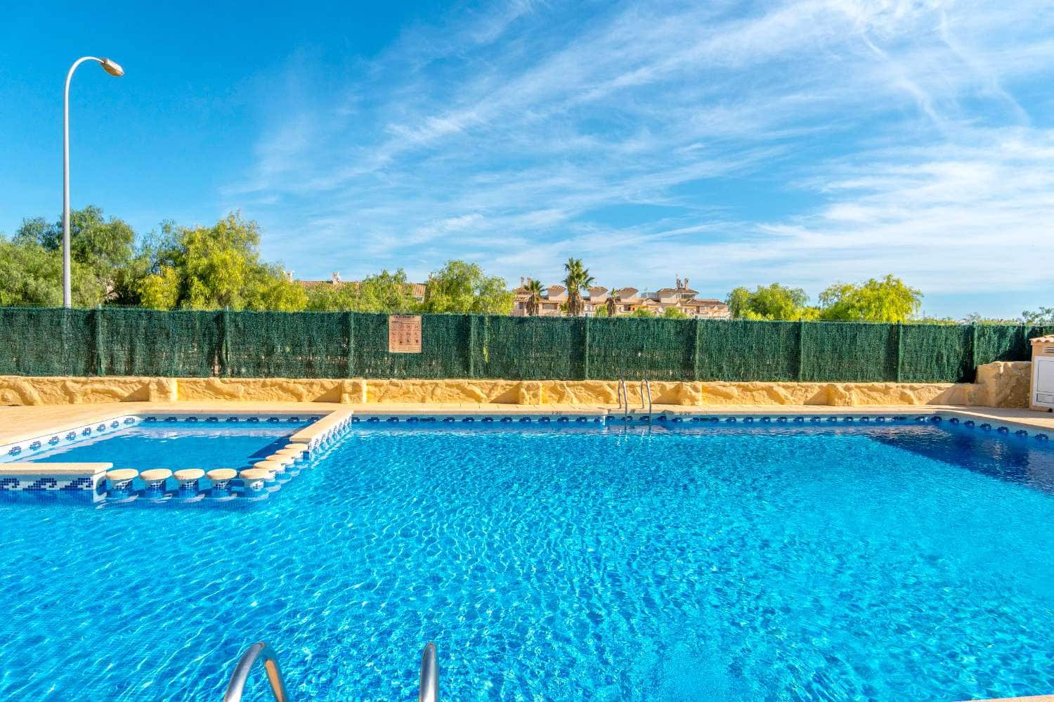 2 sypialnia Apartament przy plaży na sprzedaż w Orihuela z basenem - 155 000 € (Ref: 9993847)