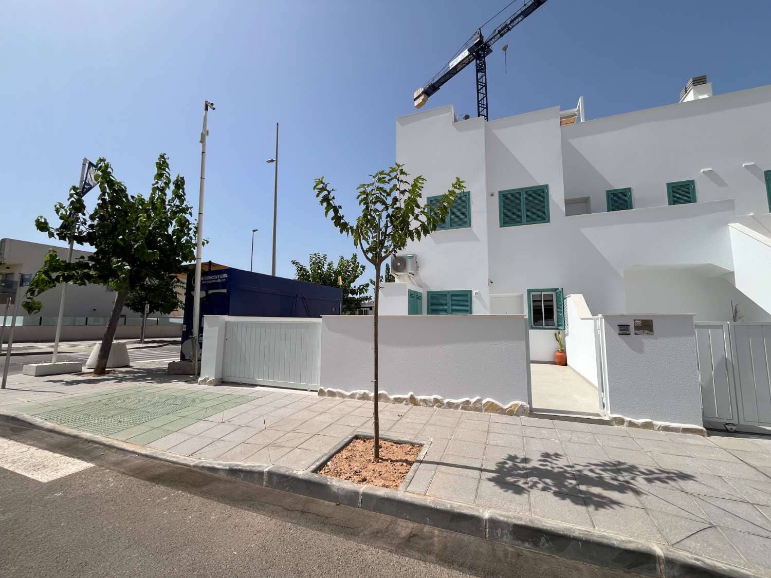 Apartamento en Pilar de la Horadada en venta con piscina - 375.000 € (Ref: 9993848)