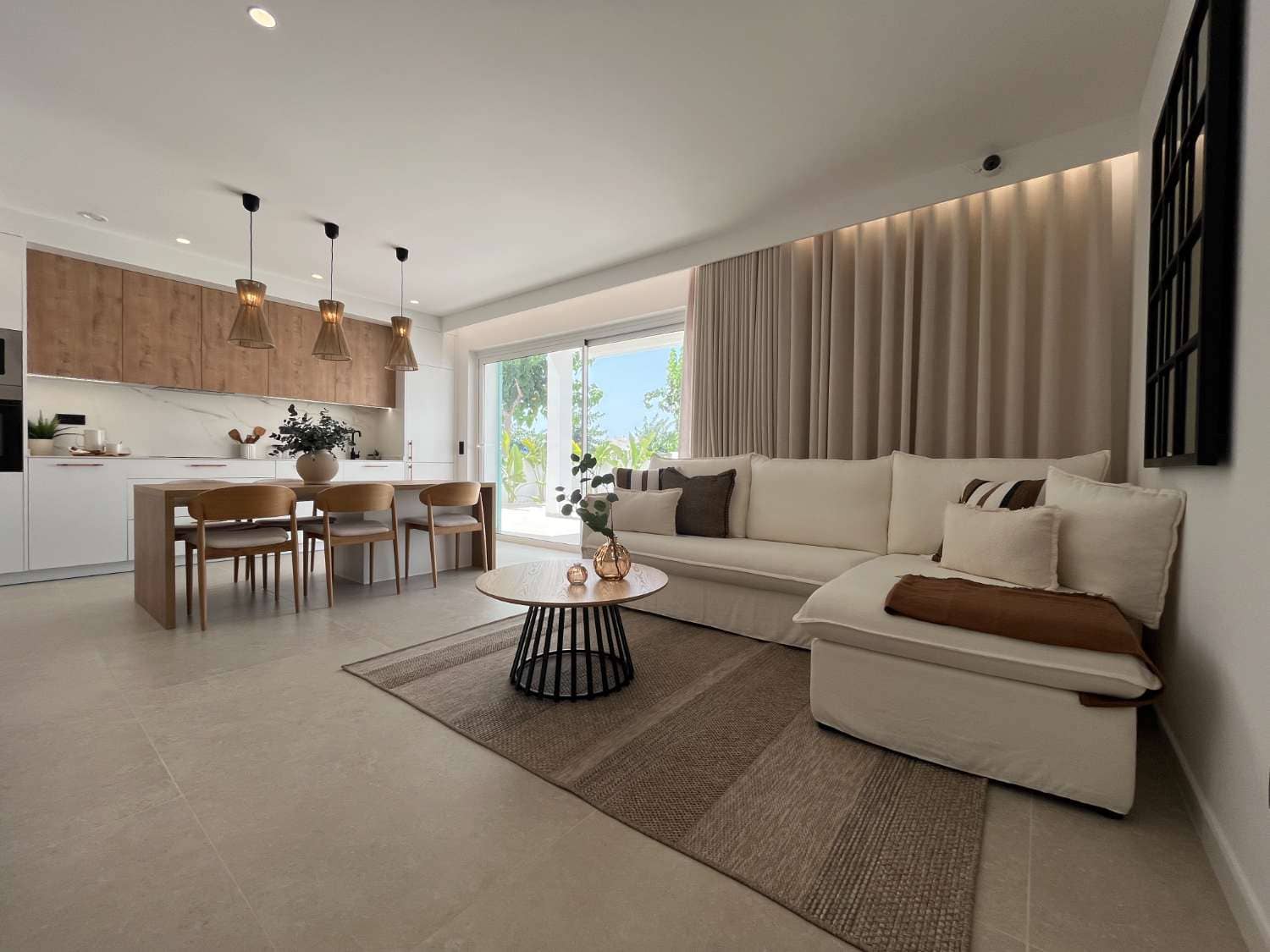 Apartamento en Pilar de la Horadada en venta con piscina - 375.000 € (Ref: 9993848)