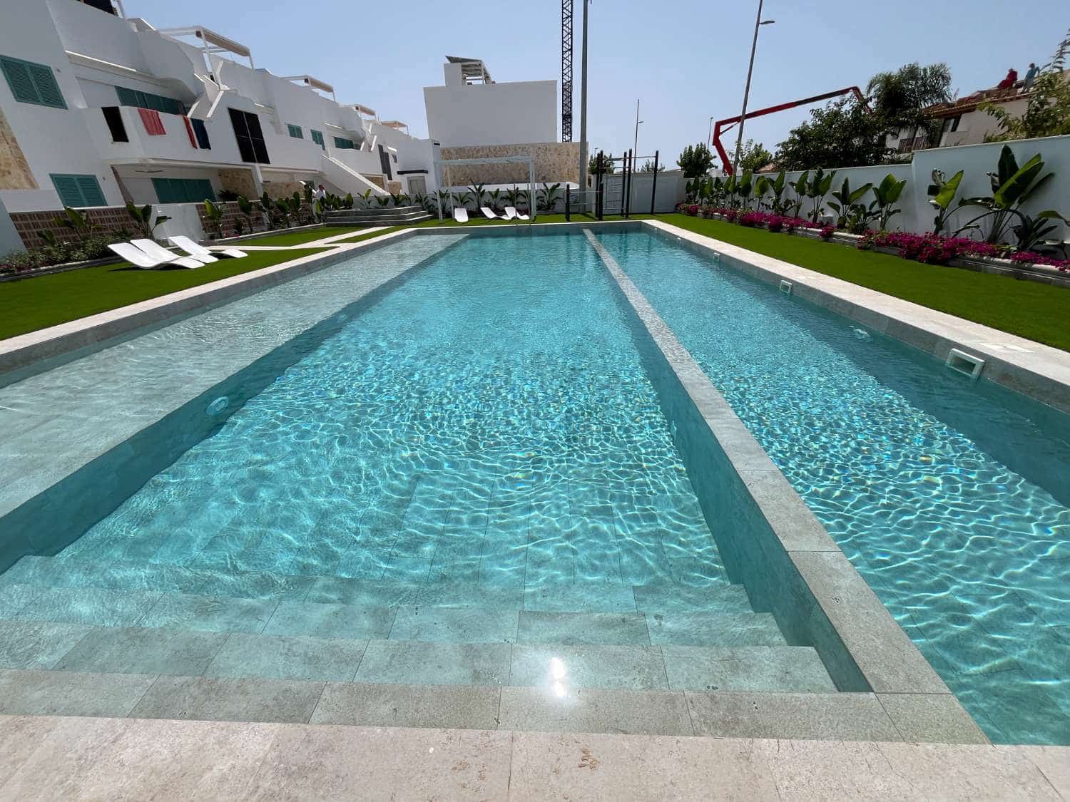 Apartamento en Pilar de la Horadada en venta con piscina - 375.000 € (Ref: 9993848)