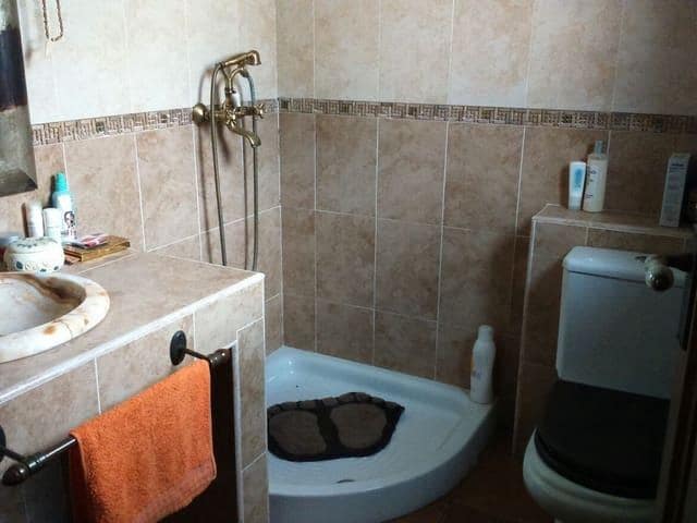 8 bedroom Villa for sale in Moralet with pool garage - € 735,000 (Ref: 7771998)