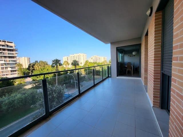 3 soverom Leilighet til salgs i Playa de San Juan, Alicante by med svømmebasseng garasje - € 455 000 (Ref: 8577131)