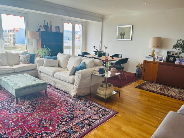 5 soveværelse Lejlighed til salg i Ensanche - Diputacion, Alicante by - € 635.000 (Ref: 8947134)