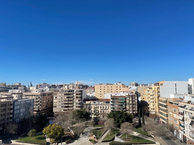 5 soveværelse Lejlighed til salg i Ensanche - Diputacion, Alicante by - € 635.000 (Ref: 8947134)