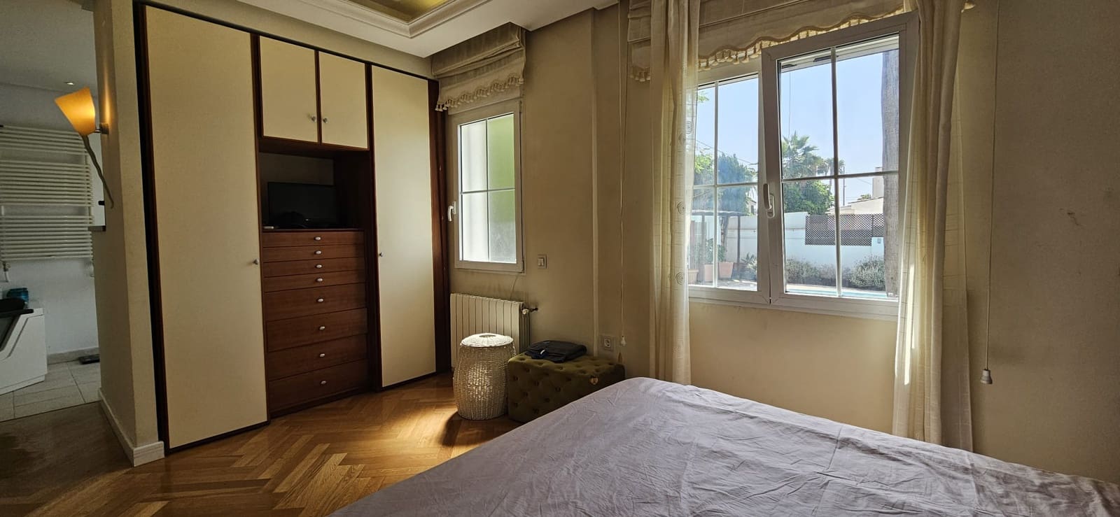 3 soveværelse Villa til salg i El Campello med swimmingpool garage - € 750.000 (Ref: 9064741)