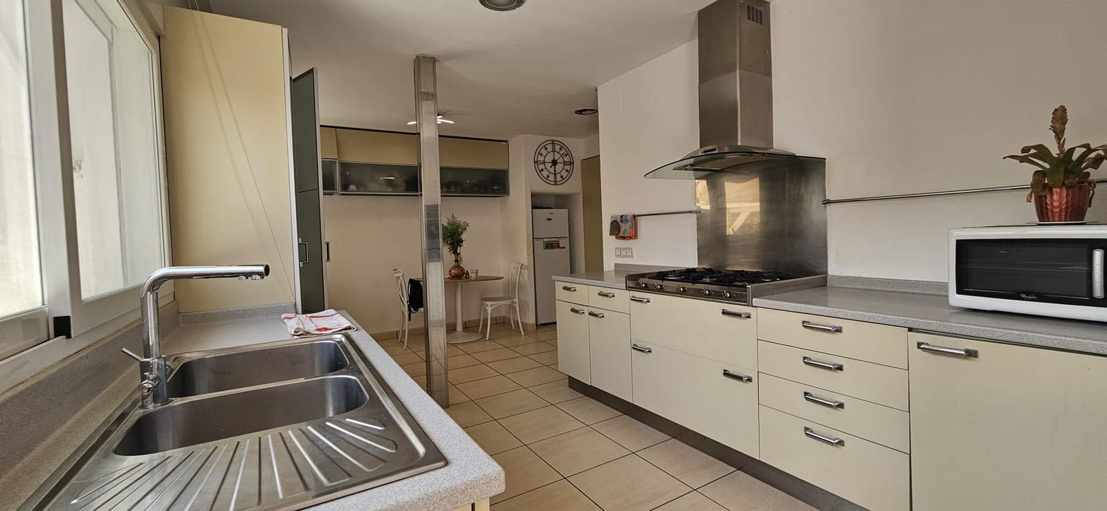 3 soveværelse Villa til salg i El Campello med swimmingpool garage - € 750.000 (Ref: 9064741)