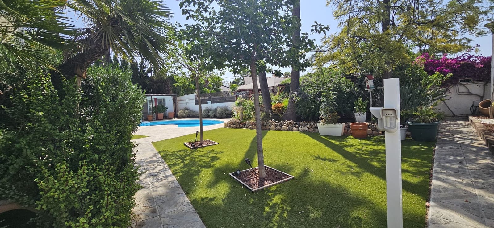 3 soveværelse Villa til salg i El Campello med swimmingpool garage - € 750.000 (Ref: 9064741)