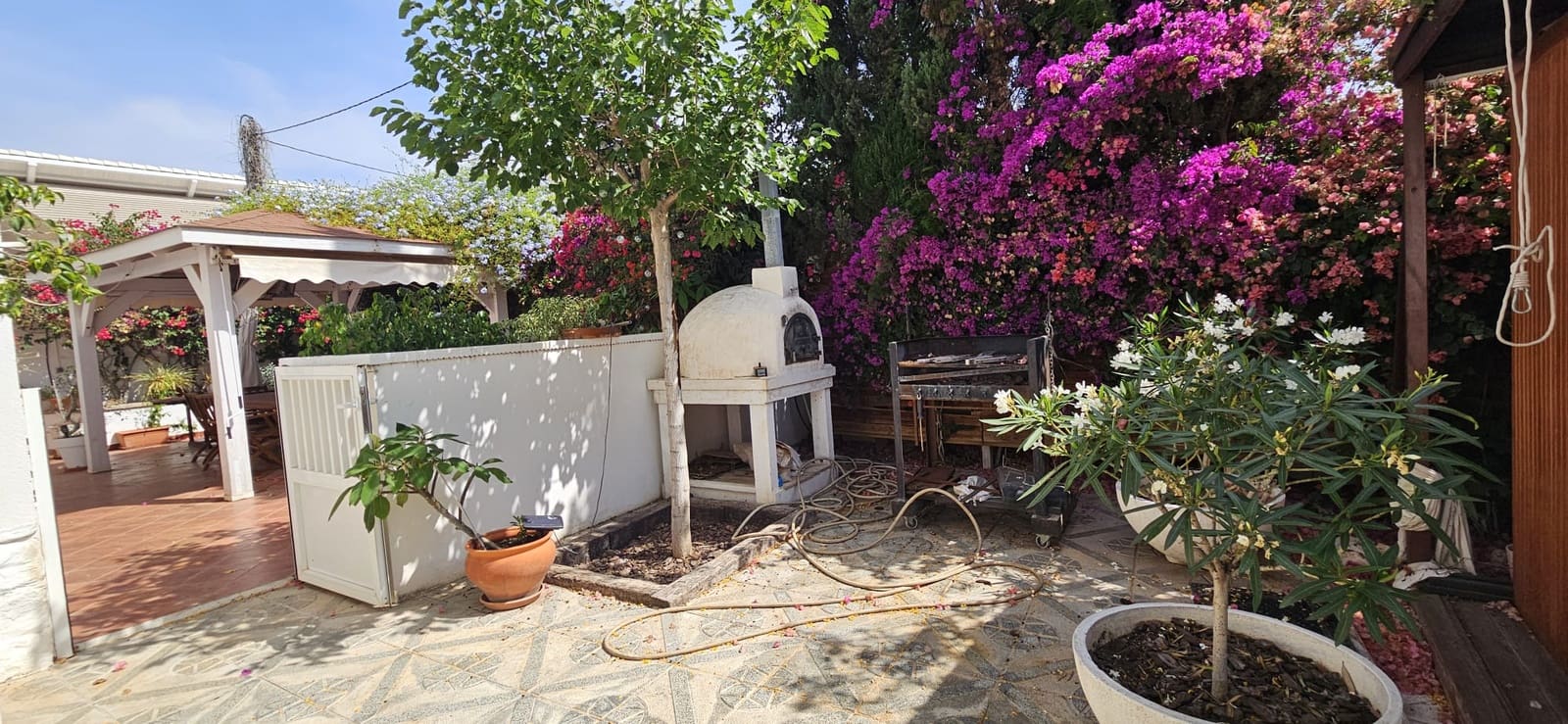 3 soveværelse Villa til salg i El Campello med swimmingpool garage - € 750.000 (Ref: 9064741)