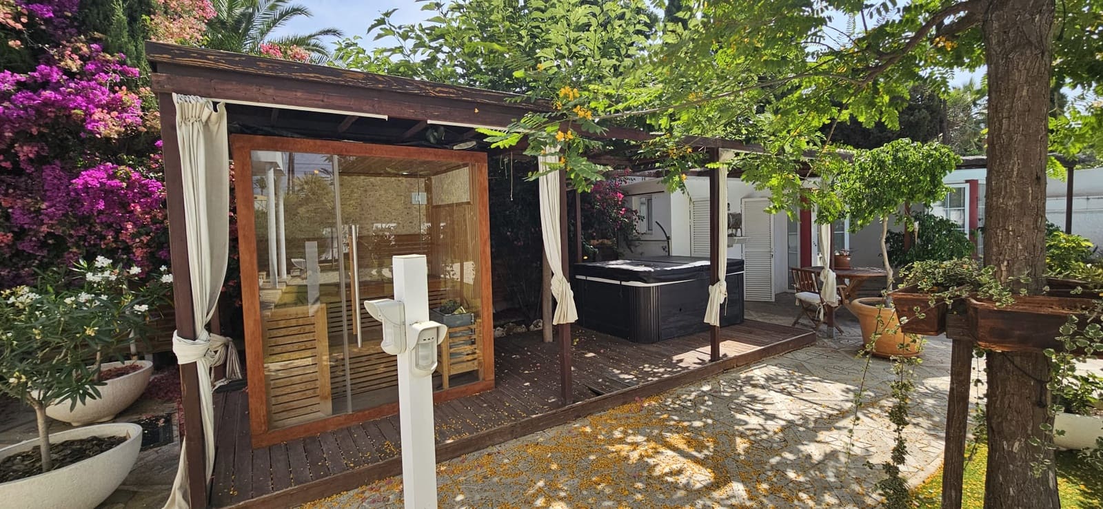 3 soveværelse Villa til salg i El Campello med swimmingpool garage - € 750.000 (Ref: 9064741)