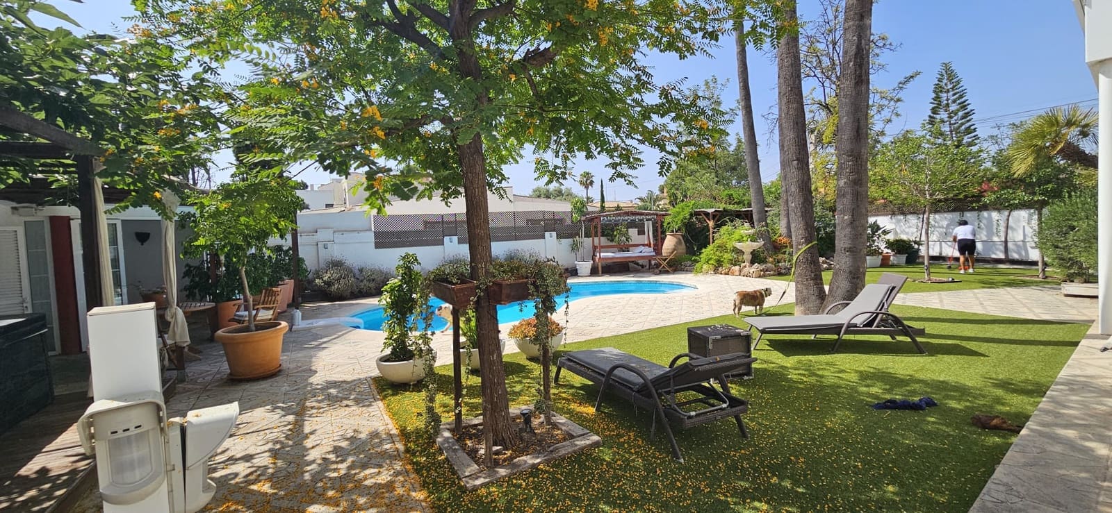 3 soveværelse Villa til salg i El Campello med swimmingpool garage - € 750.000 (Ref: 9064741)