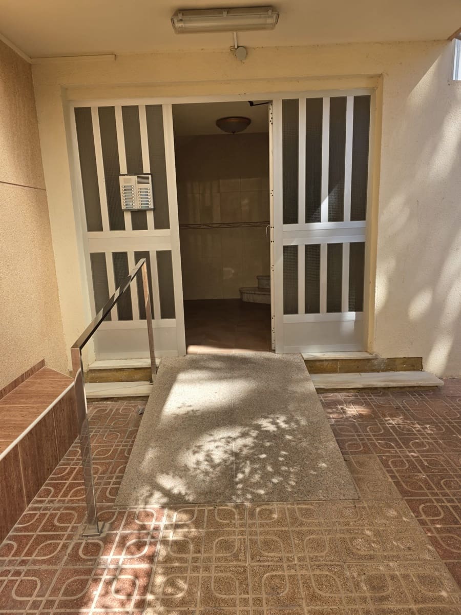 4 quarto Apartamento de Praia para venda em Santa Pola - 240 000 € (Ref: 9192619)