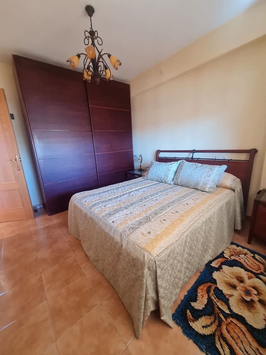4 quarto Apartamento de Praia para venda em Santa Pola - 240 000 € (Ref: 9192619)