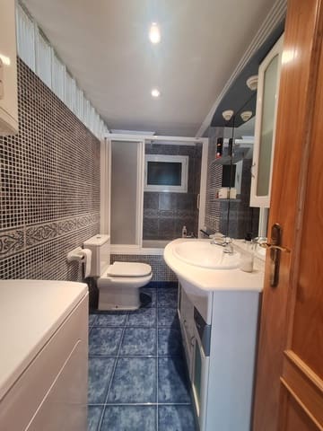 4 makuuhuone Ranta-asunto myytävänä paikassa Playa Tamarit - Playa Lissa, Santa Pola - 240 000 € (Ref: 9192619)