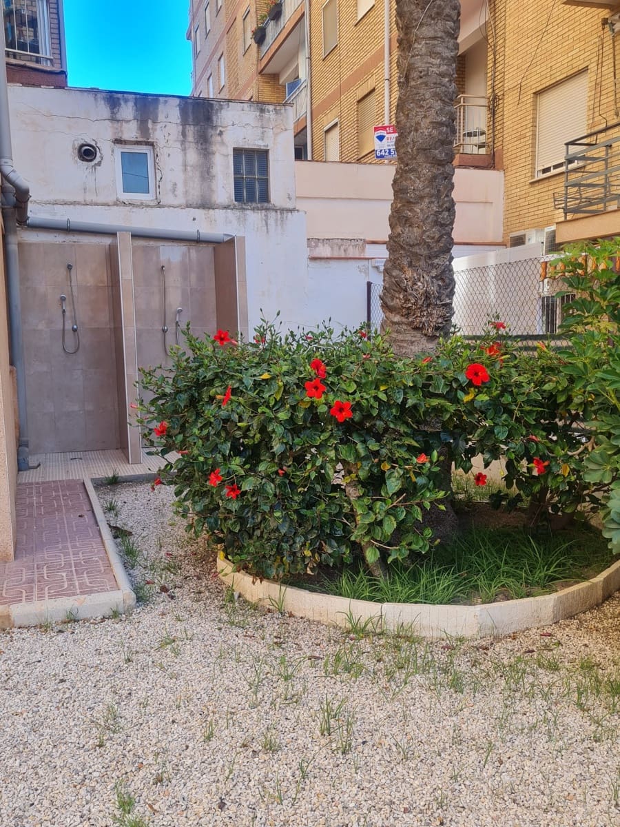 4 quarto Apartamento de Praia para venda em Santa Pola - 240 000 € (Ref: 9192619)