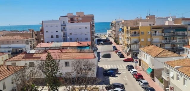 4 makuuhuone Ranta-asunto myytävänä paikassa Playa Tamarit - Playa Lissa, Santa Pola - 240 000 € (Ref: 9192619)